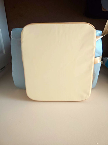 Beige padded booster seat - padded,